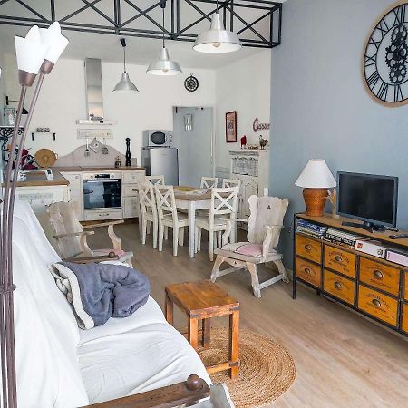 La Ferme De La Chapelle - Gite Et Chambres D'Hotes Cherain Zewnętrze zdjęcie